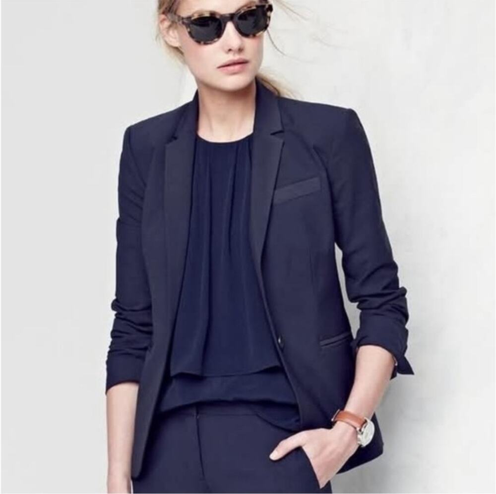 J. Crew Bi Stretch Blazer Navy Blue Italian Wool Corpcore Office Work Size 2